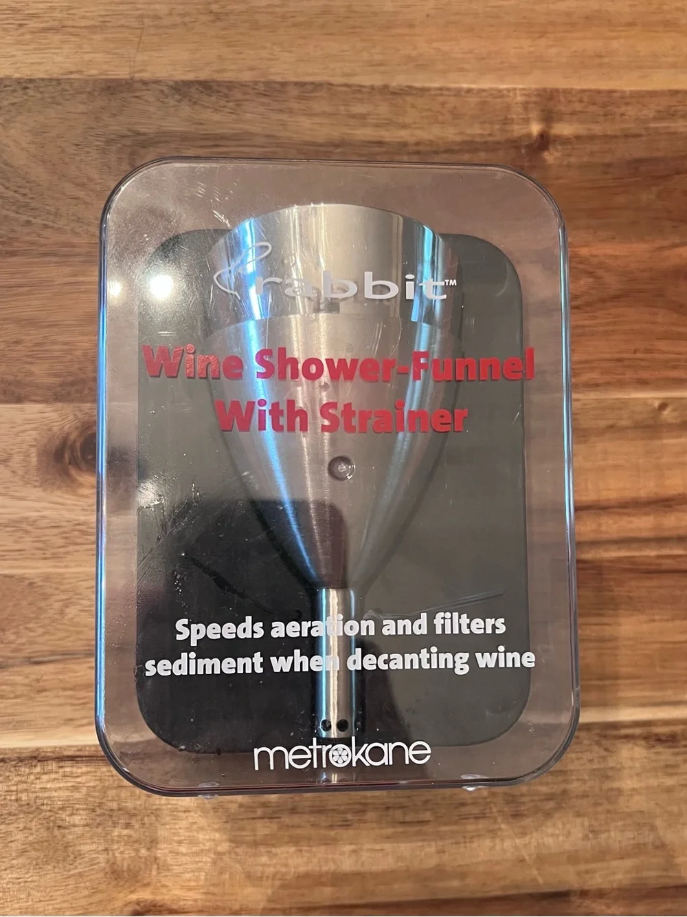 rabbit wine aerator with shower funnel